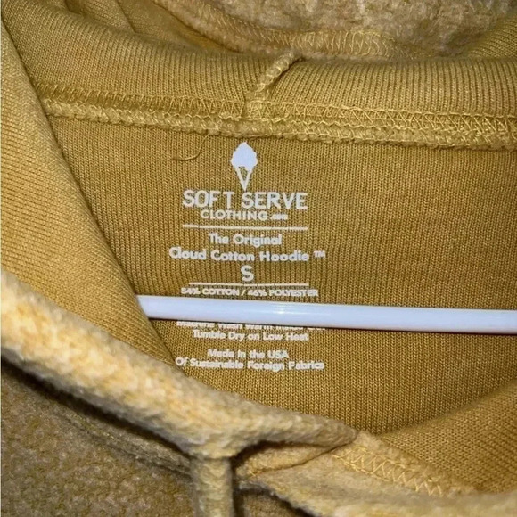Soft Serve Hoodie Cotton Women’s Small Yellow - Picture 2 of 3